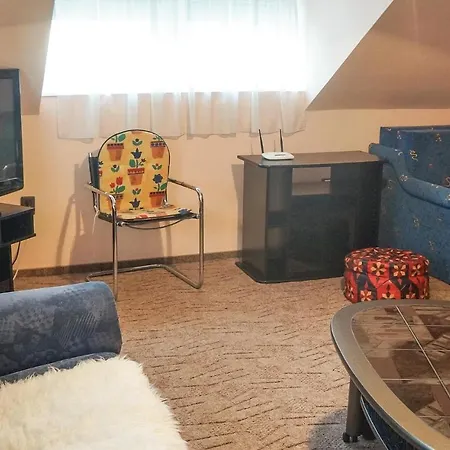 Nice In W/ Wifi And 3 Bedrooms Apartment *
