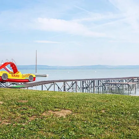Apartment Nice In W/ Wifi And 3 Bedrooms *